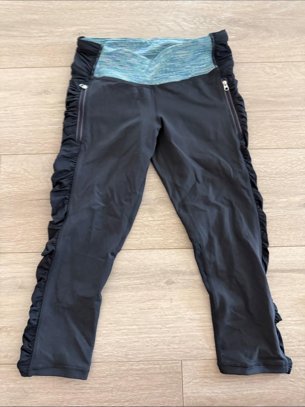 lululemon athletica Black Leggings with Teal Marled Waistband